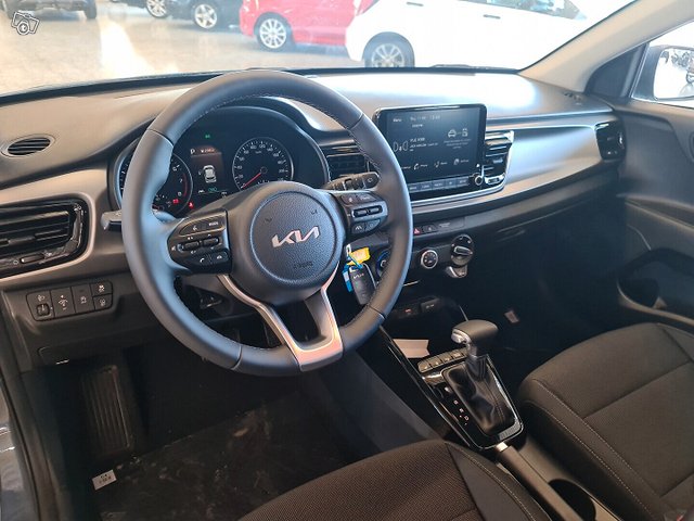 KIA Rio 6