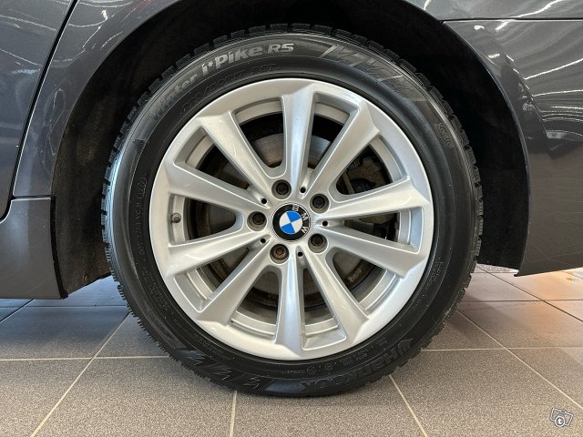 BMW 518 13