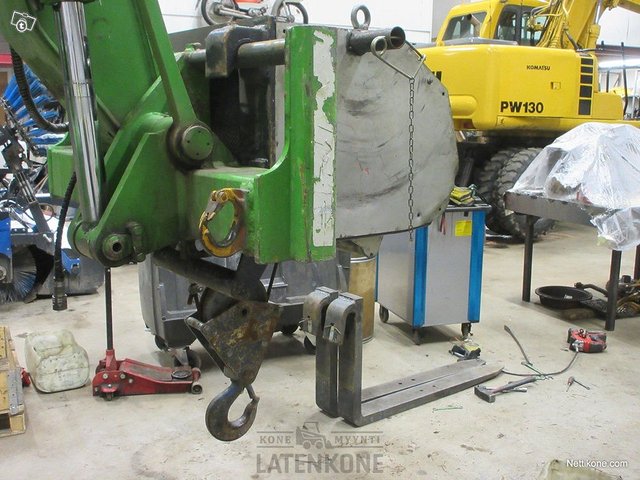 Merlo Hydraulinen Vinssi 4000kg ID3316 9