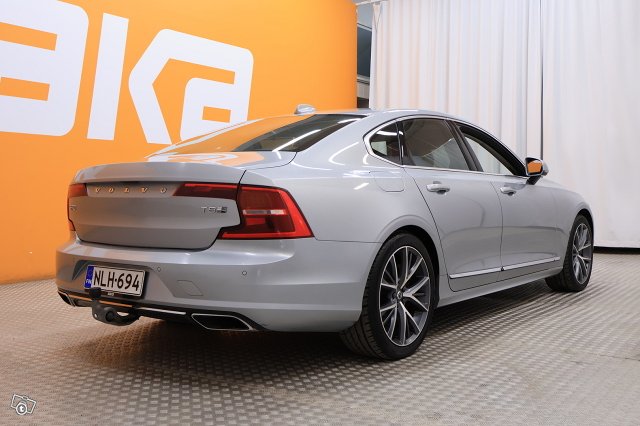 Volvo S90 7