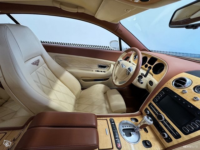 Bentley Continental 9