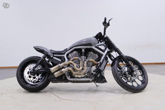 Harley-Davidson VRSCA V-ROD 5