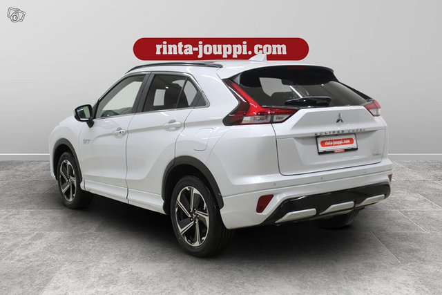 Mitsubishi ECLIPSE CROSS 7