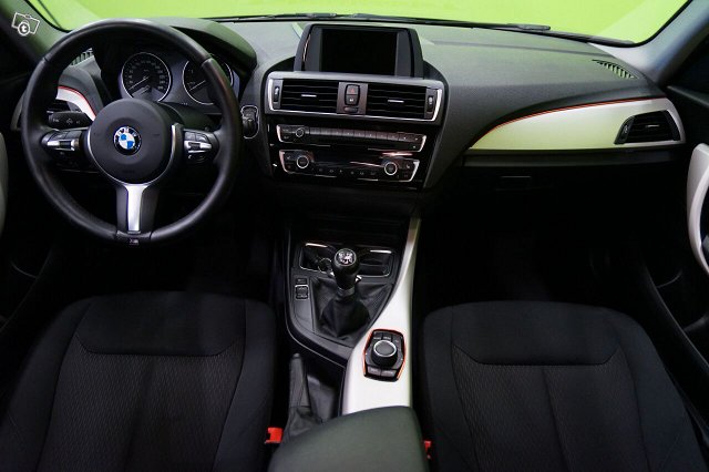 BMW 116 8