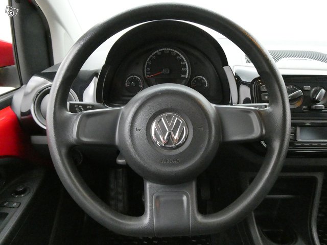 Volkswagen Up 14