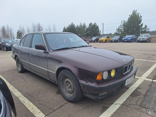 BMW 525, kuva 1