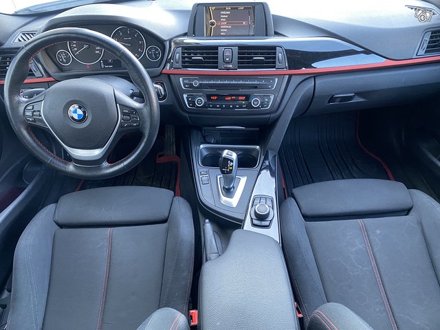 BMW 320d Xdrive 8