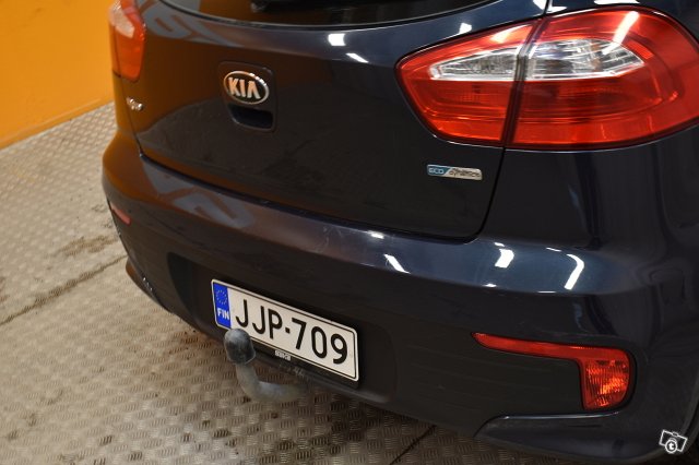 Kia Rio 9