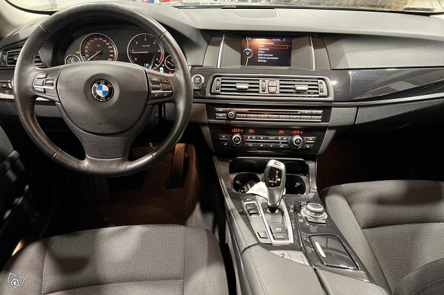 BMW 5-sarja 11