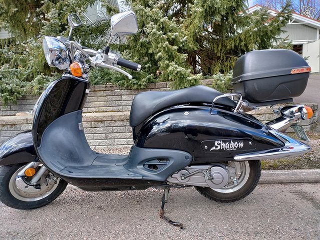 Honda Shadow skootteri, kuva 1