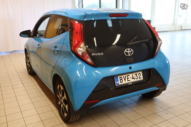 Toyota AYGO 6