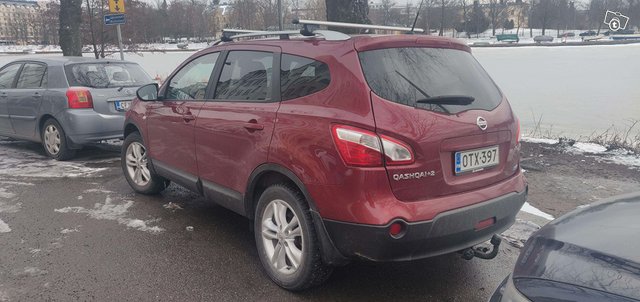 Nissan Qashqai+2 2