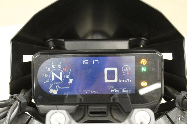 Honda CB 13
