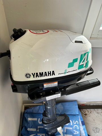 Yamaha 4-tahti perämoottori 4hp, kuva 1