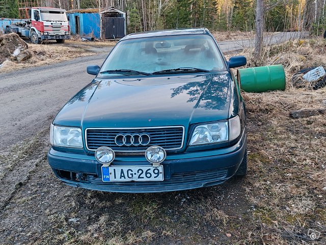 Audi 100 7