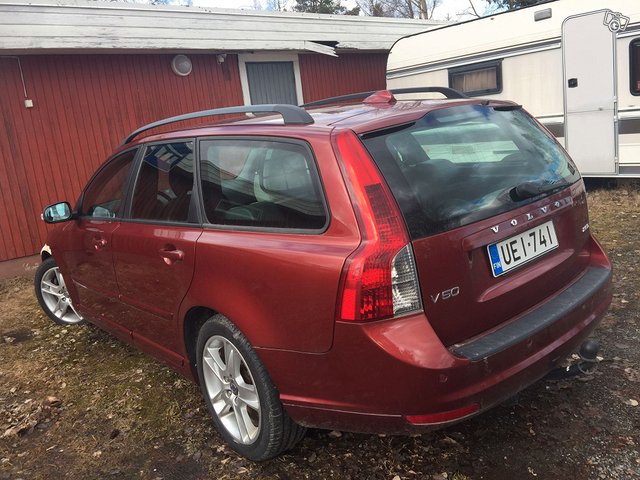 Volvo V50 9