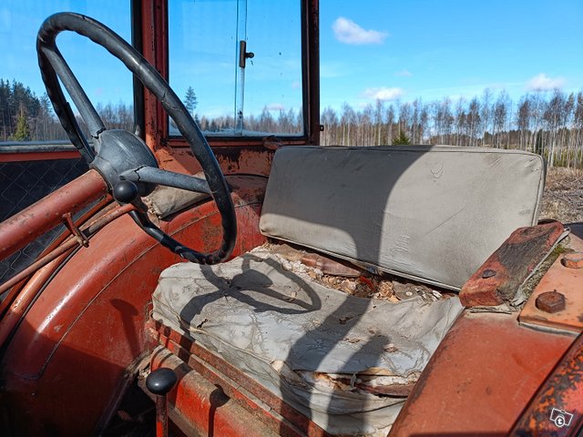 Belarus T40 traktori - KATSO VIDEO 22