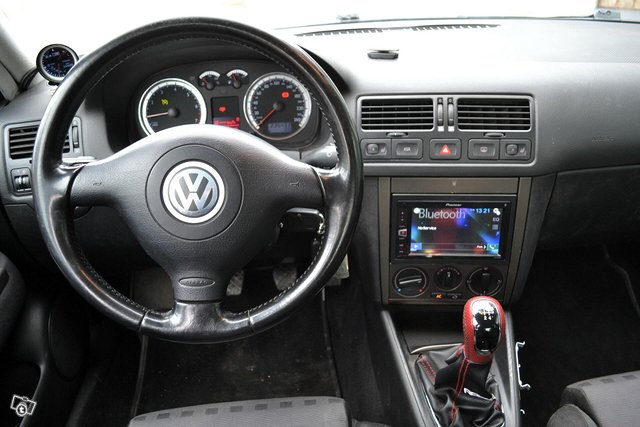 Volkswagen Bora 14