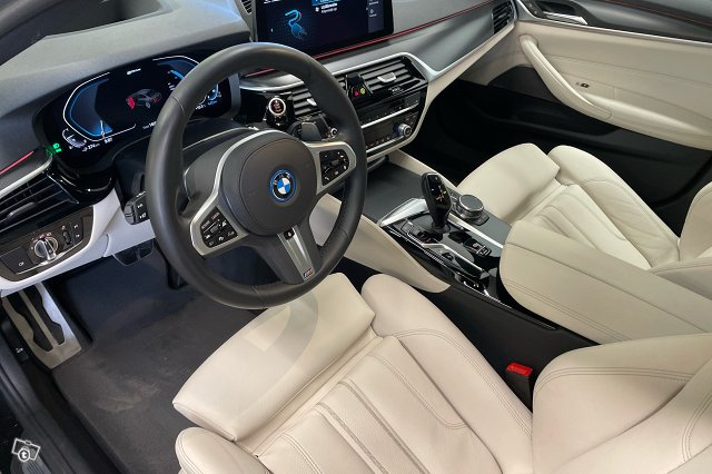 BMW 545 7