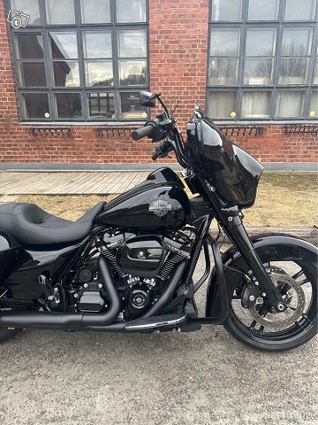 Harley-Davidson FLHXS 107 2019 H. 26750 3