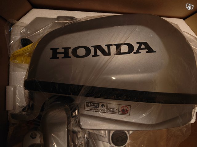 Honda BF5 perämoottori, kuva 1