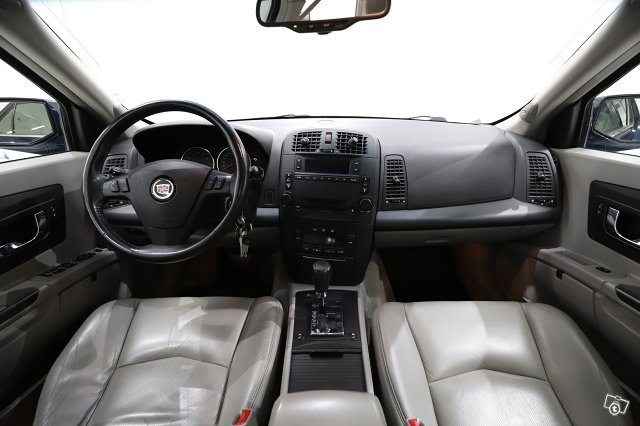 CADILLAC SRX 24