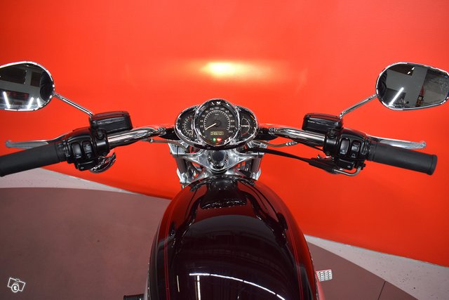Harley-Davidson VRSC 20