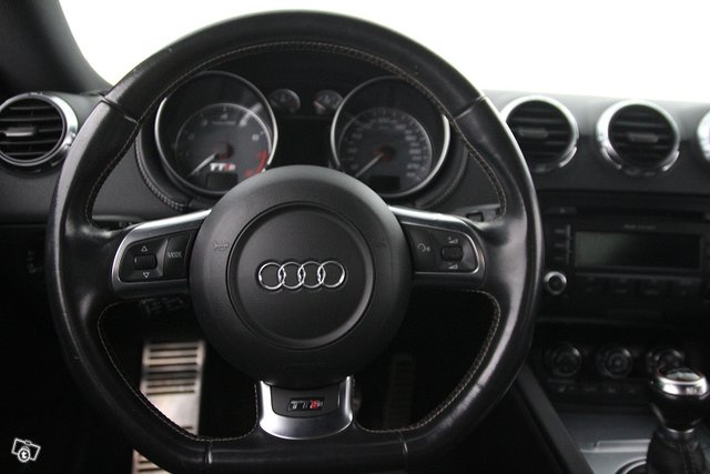 Audi TTS 13