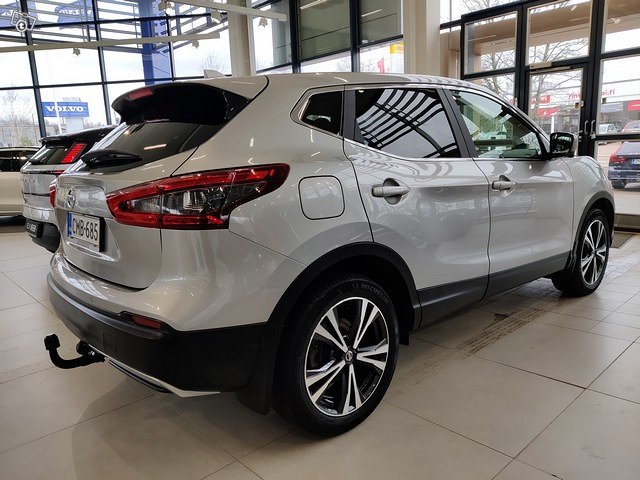 NISSAN Qashqai 2