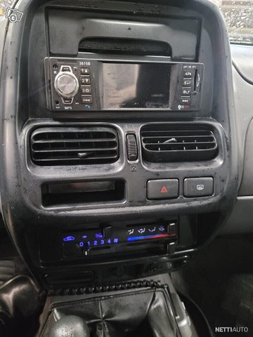 Nissan King Cab 21
