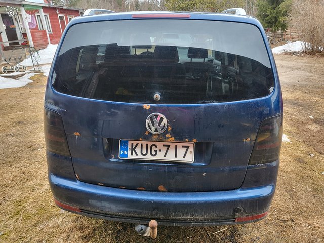 Volkswagen Touran 3