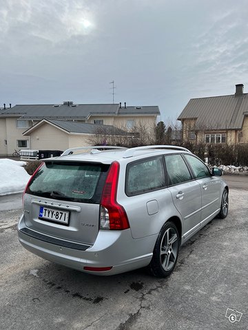 Volvo V50 3