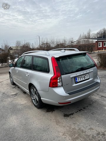 Volvo V50 4