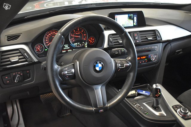 BMW 320 Gran Turismo 5