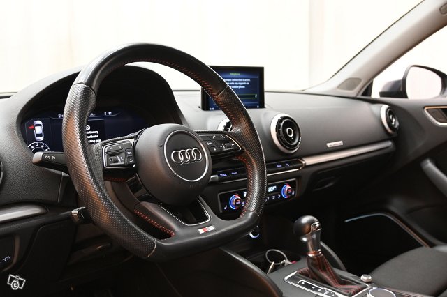 Audi S3 14