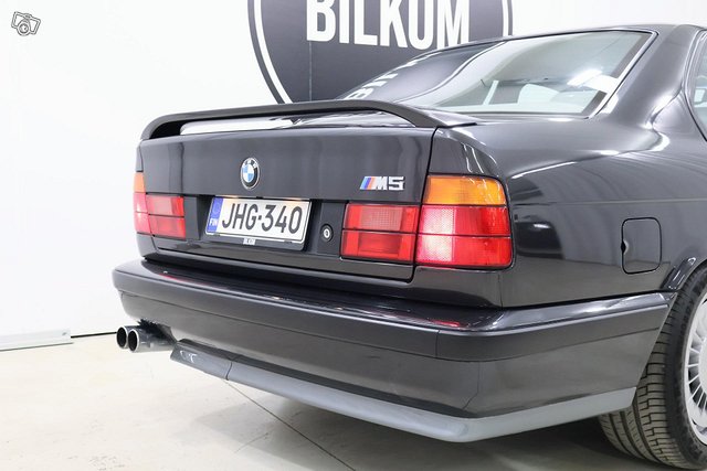 BMW M5 23