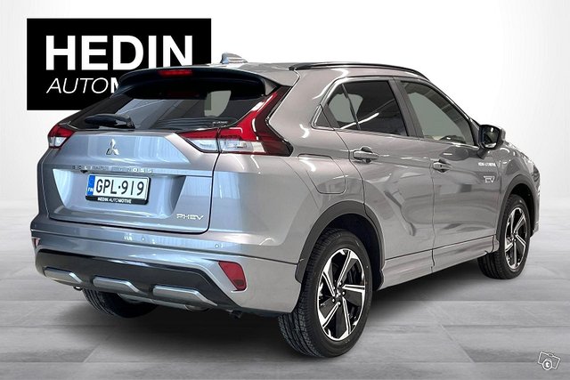 Mitsubishi ECLIPSE CROSS 2