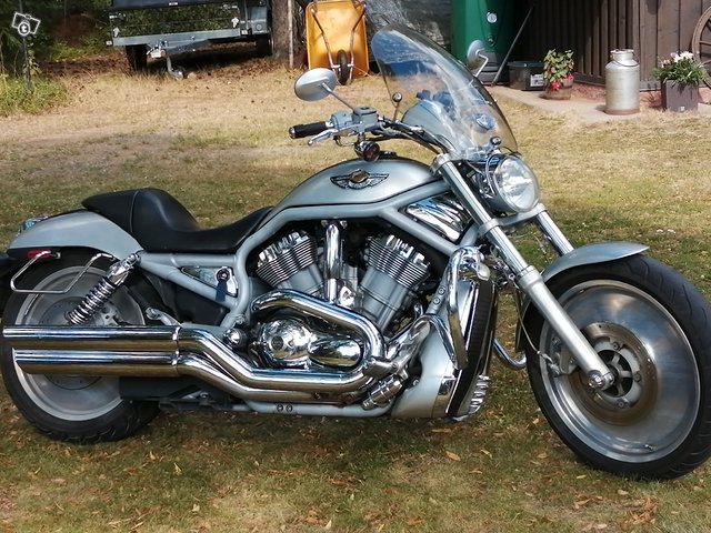 Harley -Davidson VRSCA V-rod 1