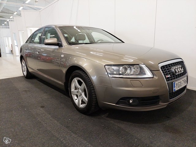 Audi A6 8