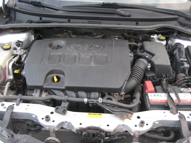 Toyota Corolla 15