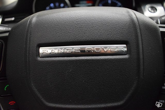 Land Rover Range Rover Evoque 11