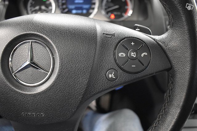 Mercedes-Benz C 12