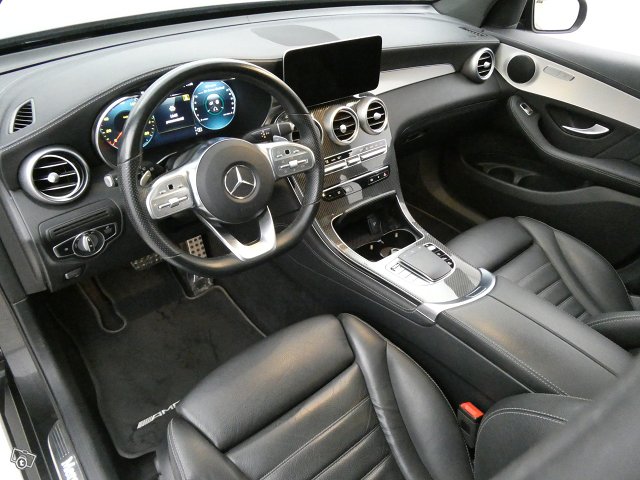 Mercedes-Benz GLC 12