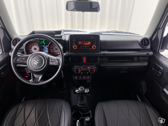 Suzuki Jimny 6