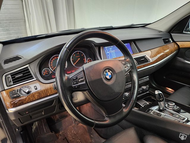 BMW 535 Gran Turismo 20