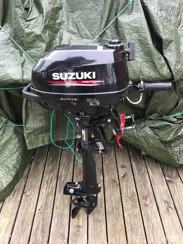 Suzuki 2,5 hp, kuva 1