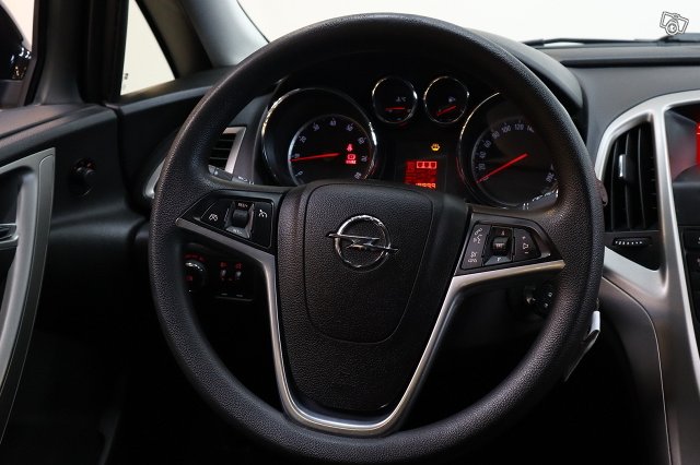 Opel Astra 14