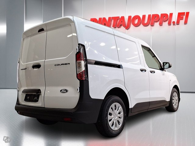 Ford Transit Courier 3