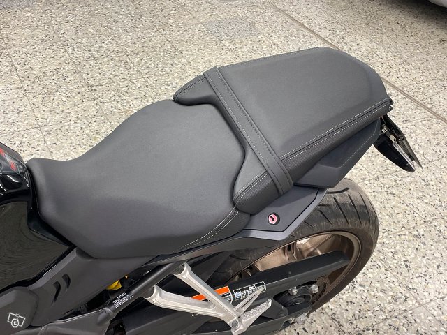 Honda CB 17