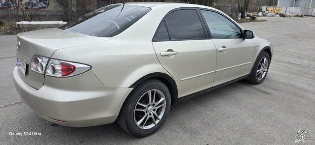 Mazda 6 4